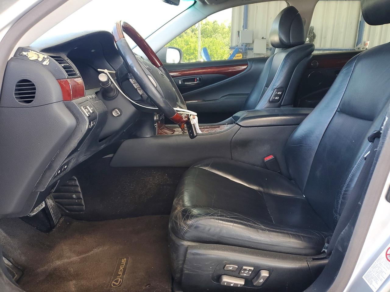 2008 LEXUS LS 460 photo 13