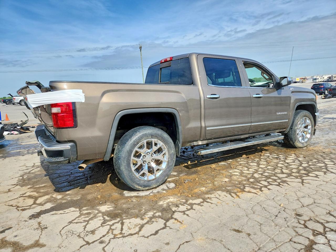 2015 GMC SIERRA K1500 SLT photo 7