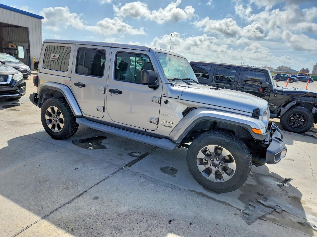 2018 JEEP WRANGLER UNLIMITED SAHARA photo 7
