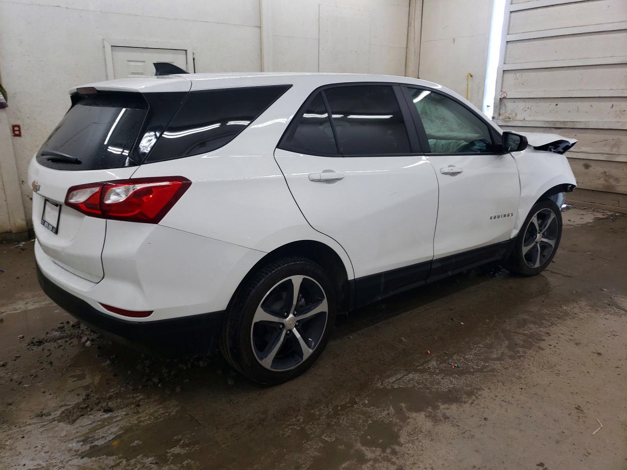 2021 CHEVROLET EQUINOX LS photo 5