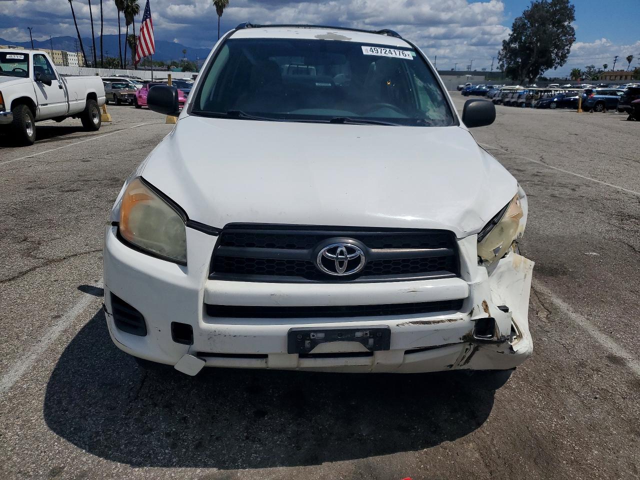 2010 TOYOTA RAV4 BASE photo 9