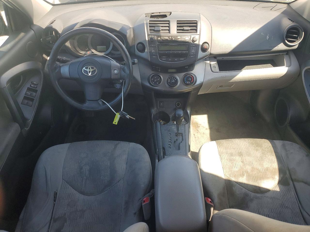 2010 TOYOTA RAV4 BASE photo 15