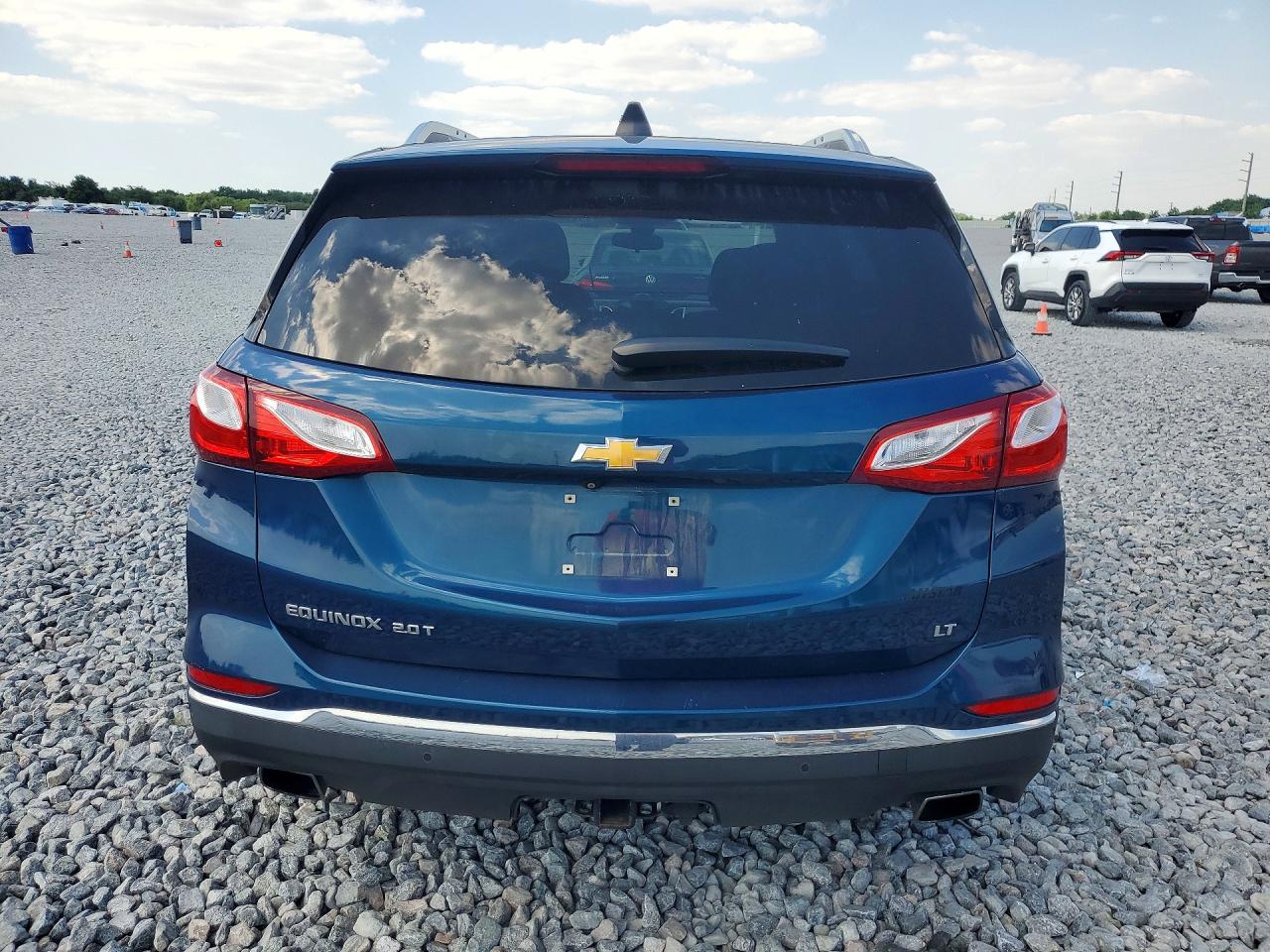2020 CHEVROLET EQUINOX LT photo 11