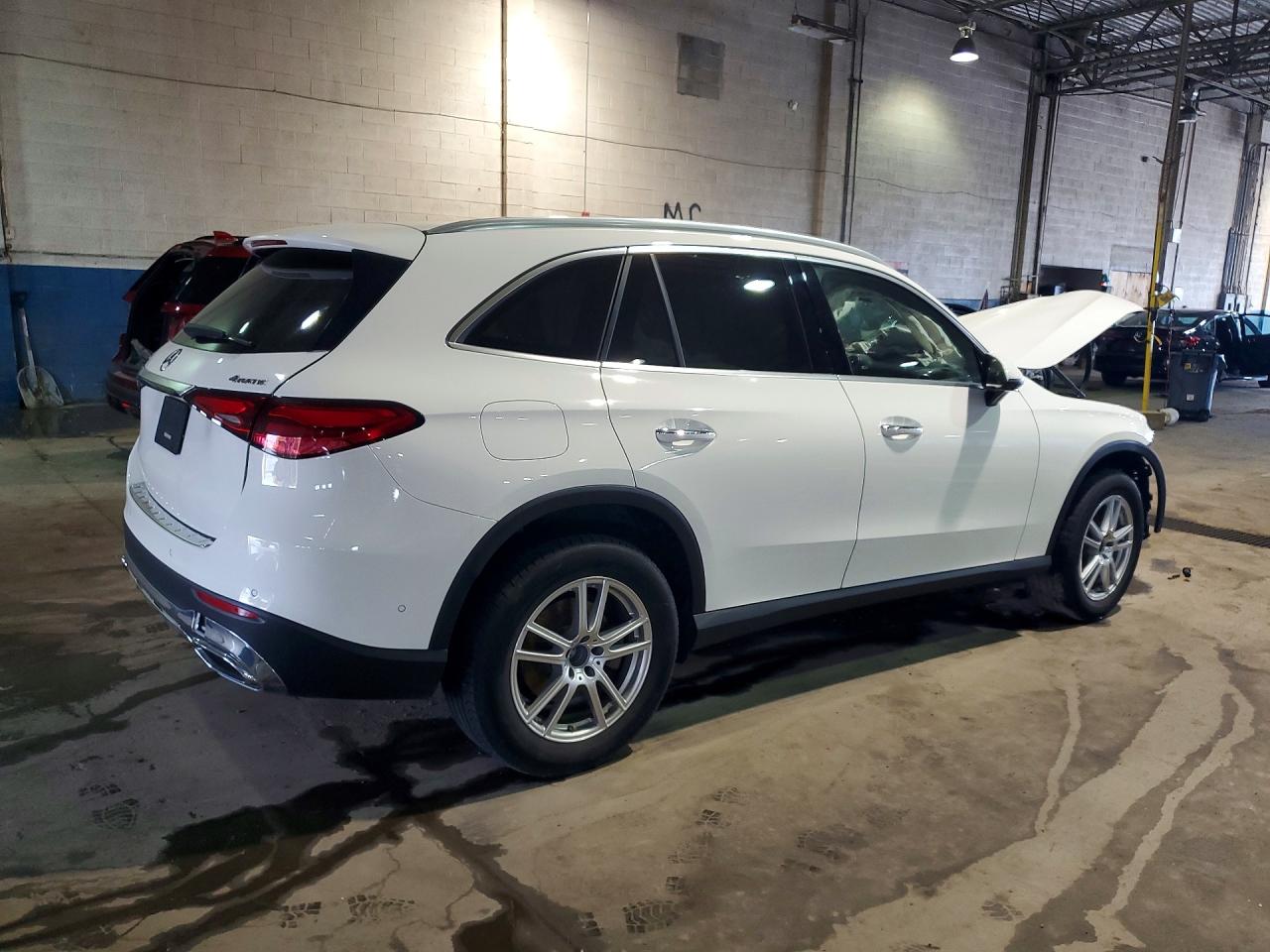 2023 MERCEDES-BENZ GLC 300 4MATIC photo 5
