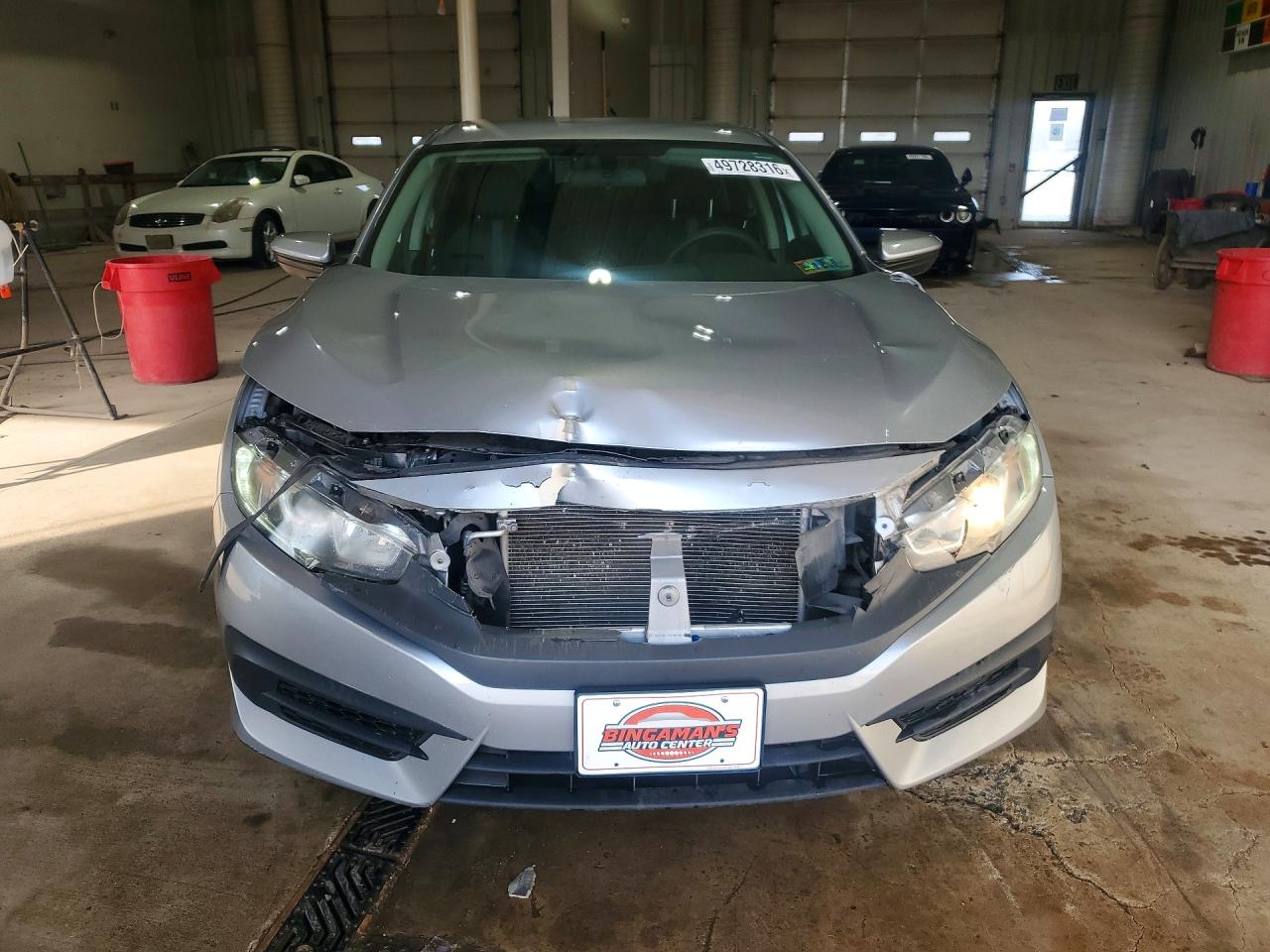 2016 HONDA CIVIC LX photo 9