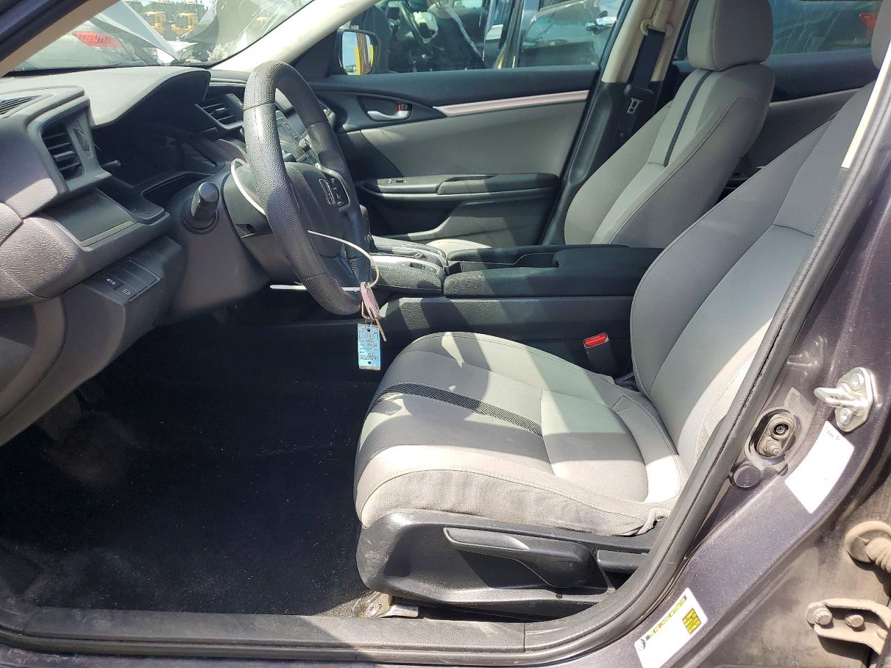 2017 HONDA CIVIC LX photo 19