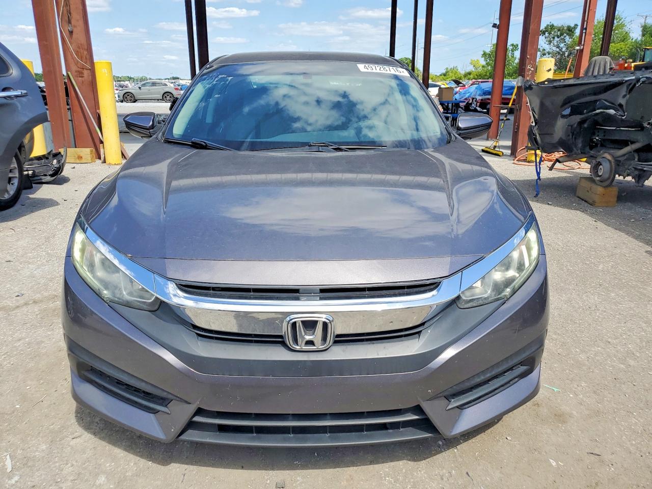 2017 HONDA CIVIC LX photo 13