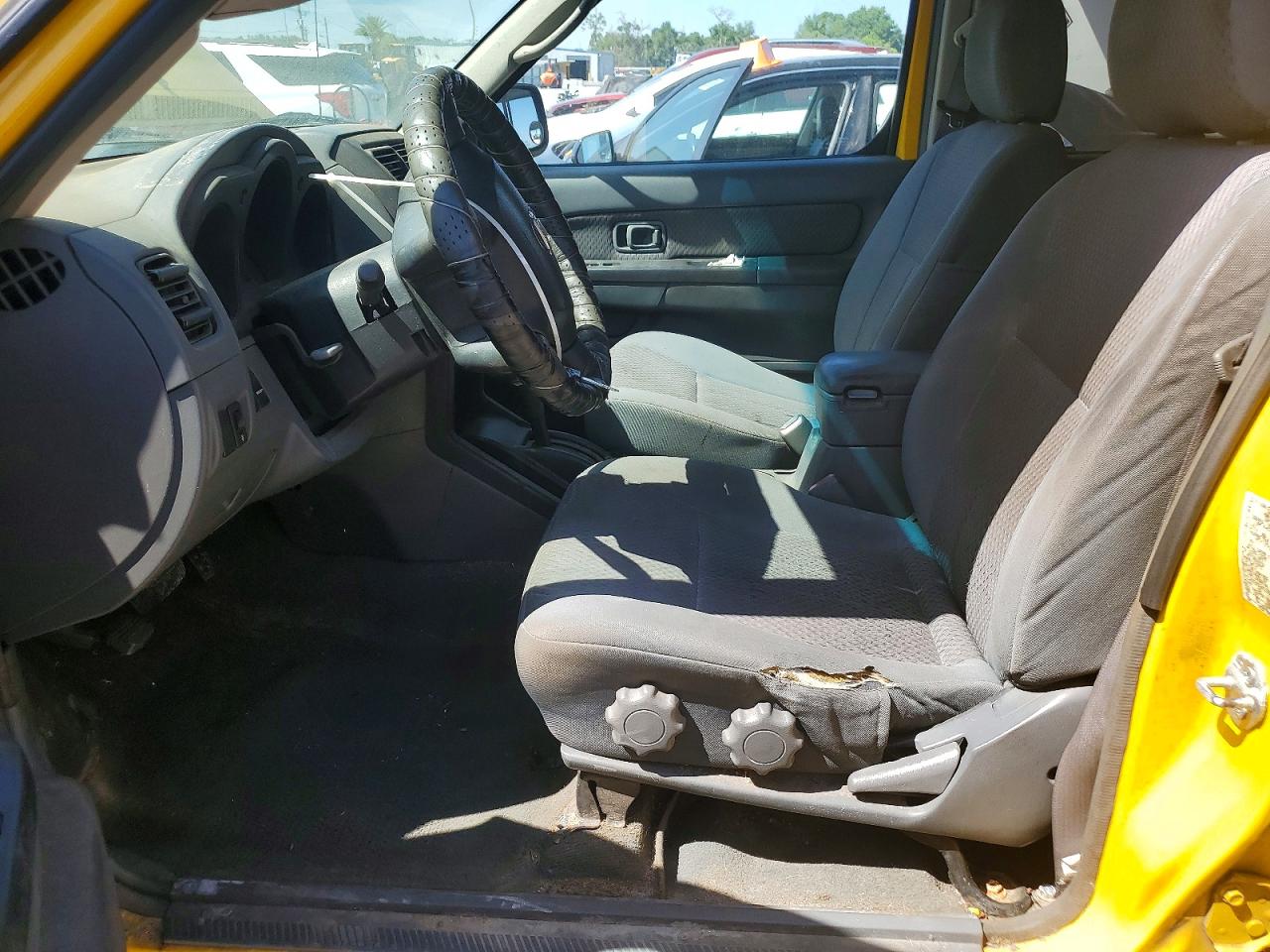 2004 NISSAN XTERRA XE photo 13