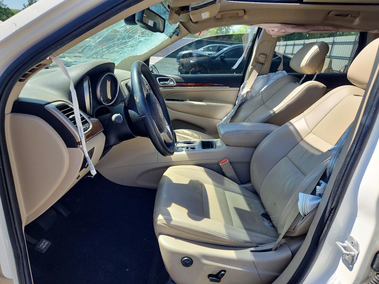 2011 JEEP GRAND CHEROKEE LIMITED photo 13