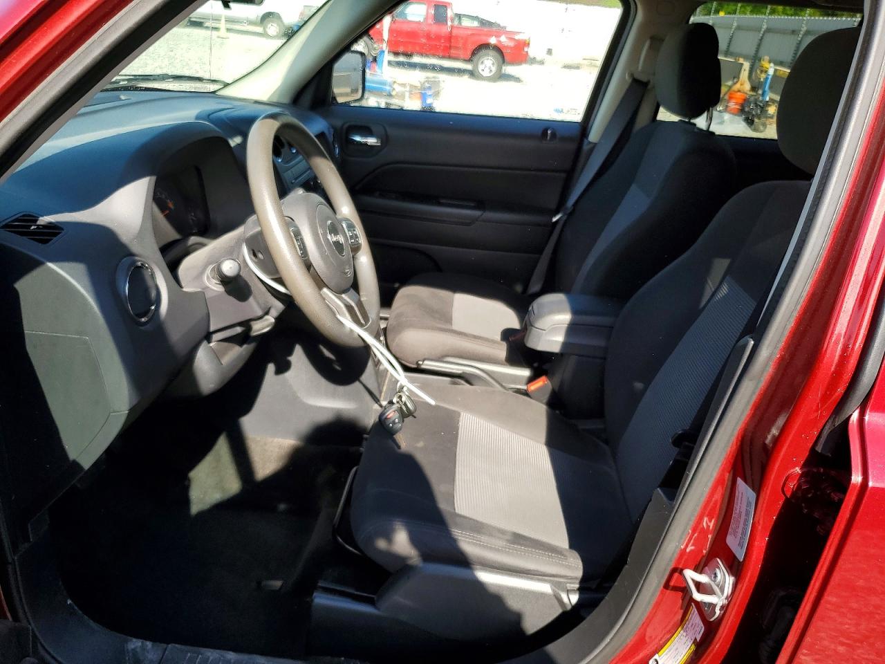 2015 JEEP PATRIOT SPORT photo 7