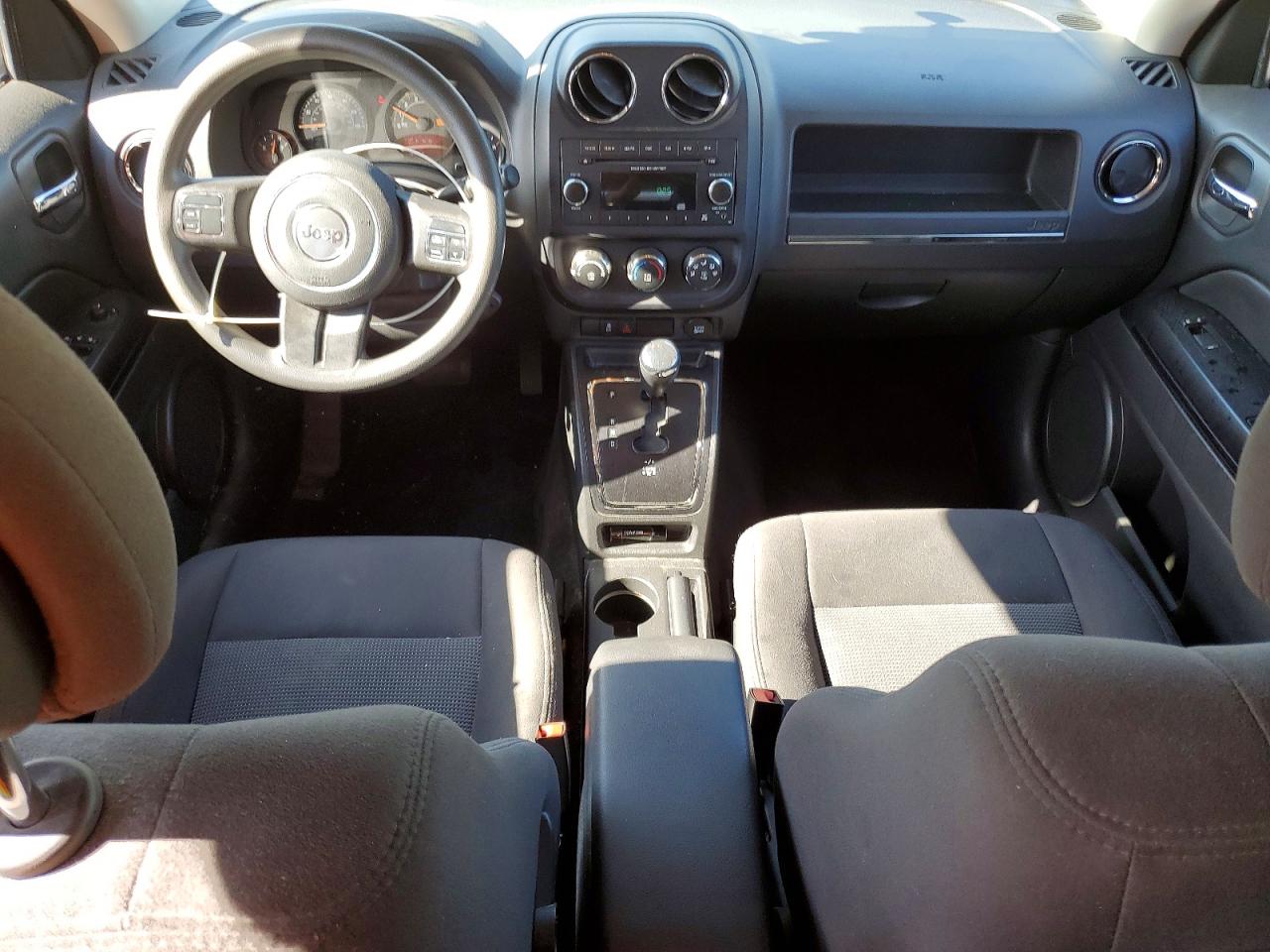 2015 JEEP PATRIOT SPORT photo 8