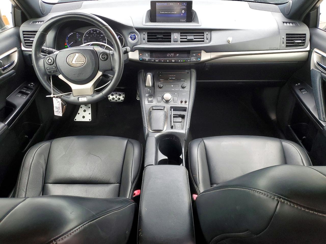 2014 LEXUS CT 200 photo 15
