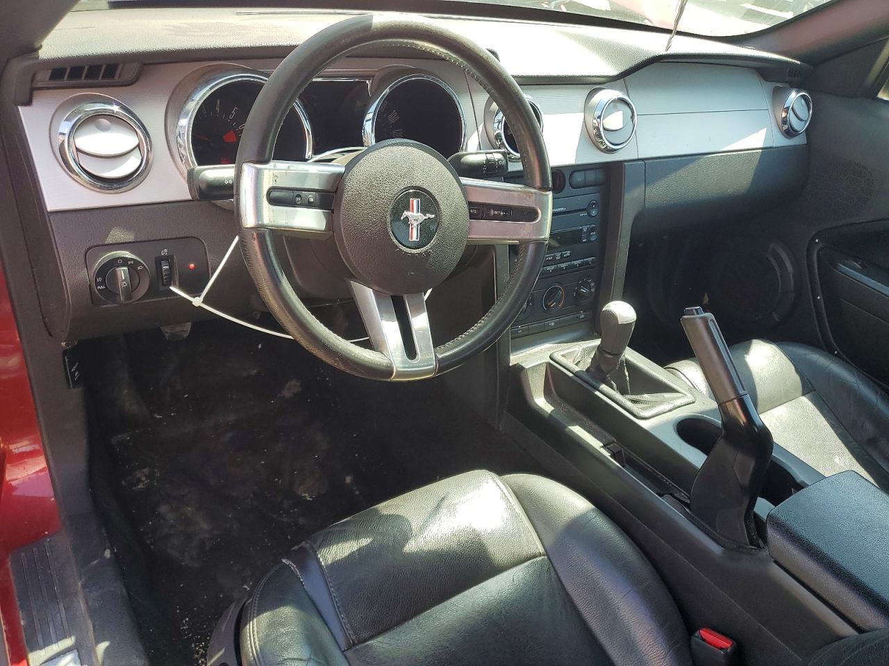 2007 FORD MUSTANG photo 22