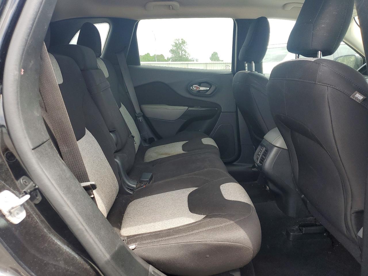 2014 JEEP CHEROKEE LATITUDE photo 21
