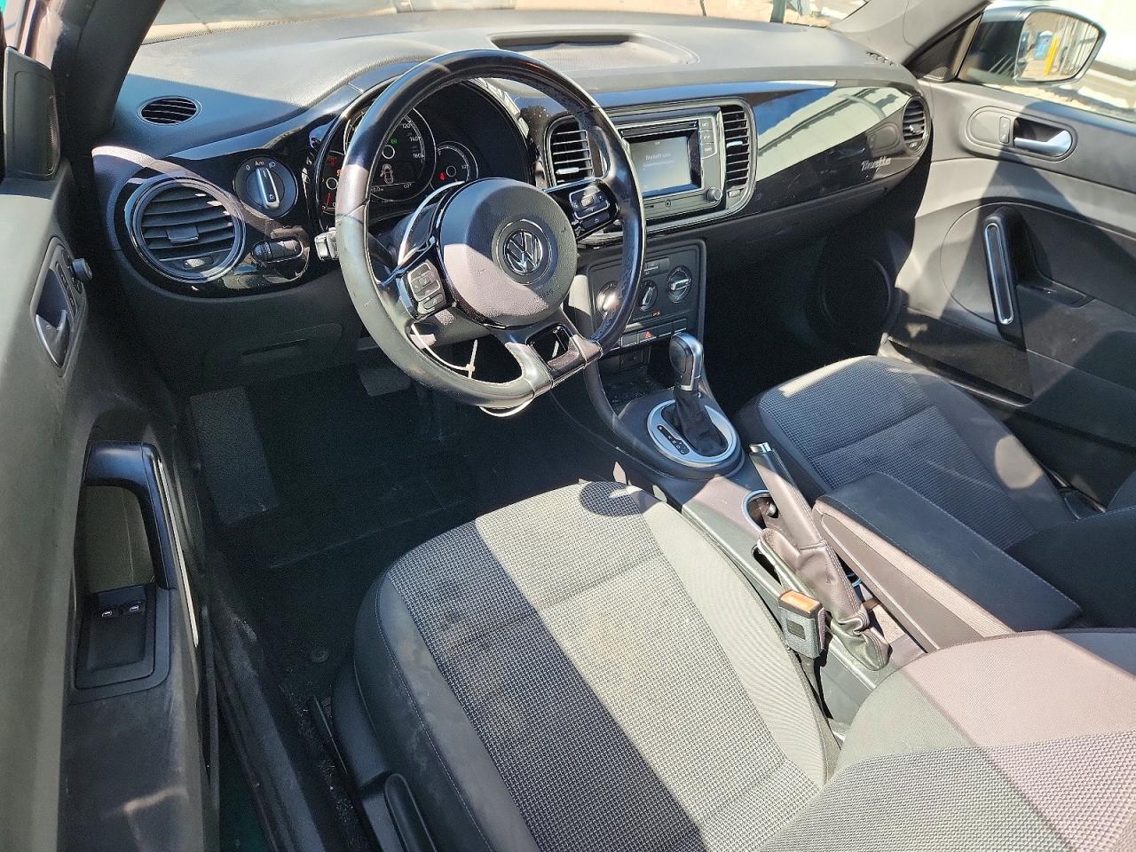 2017 VOLKSWAGEN BEETLE 1.8T photo 15