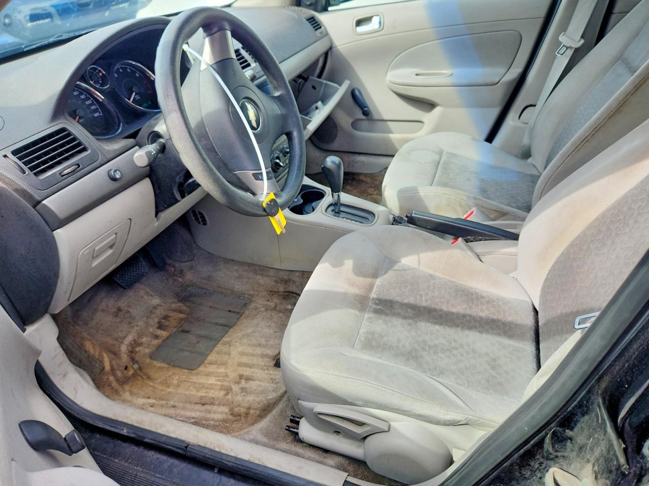 2008 CHEVROLET COBALT LS photo 13