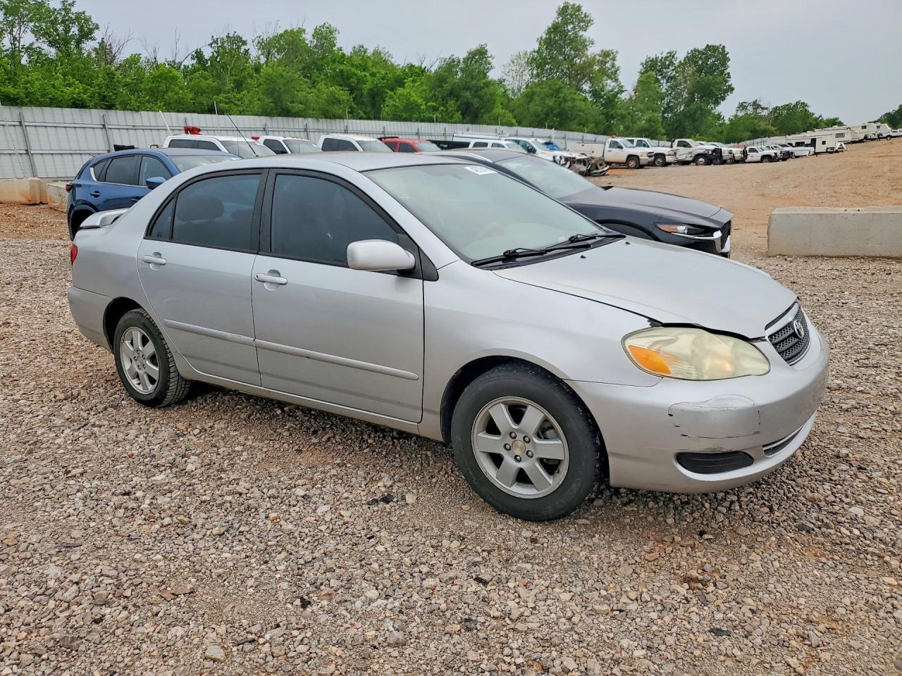 2006 TOYOTA COROLLA LE photo 10