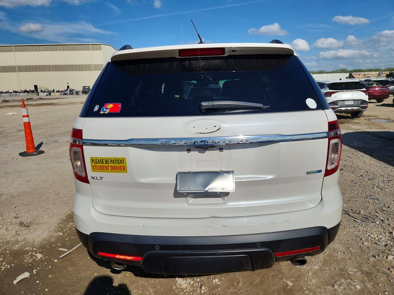 2013 FORD EXPLORER XLT photo 16