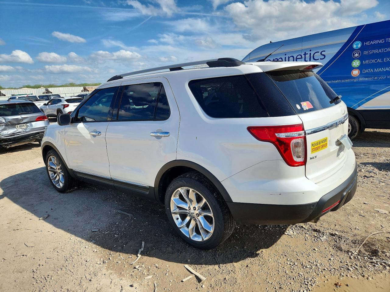 2013 FORD EXPLORER XLT photo 4