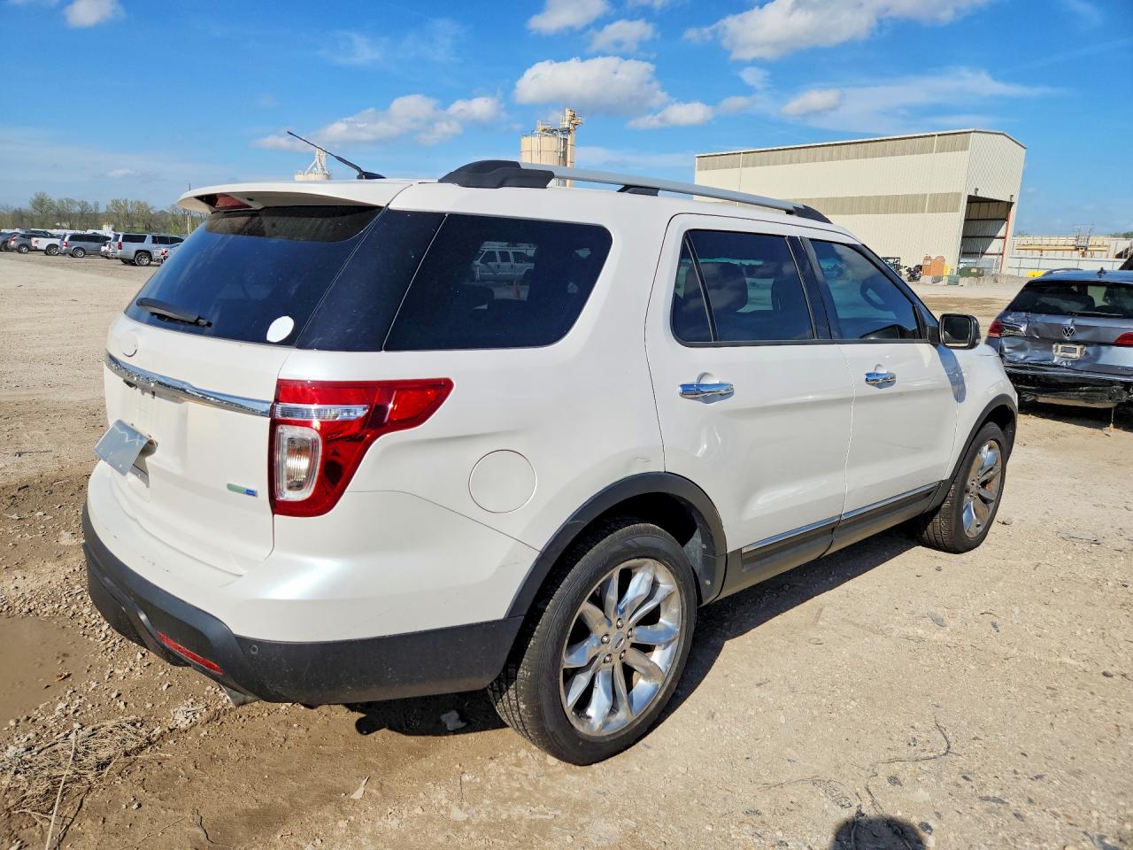 2013 FORD EXPLORER XLT photo 7