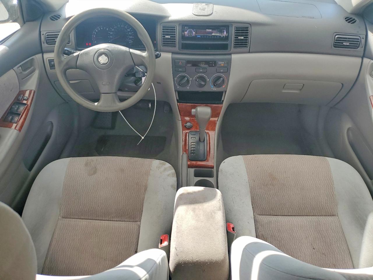 2008 TOYOTA COROLLA LE photo 8