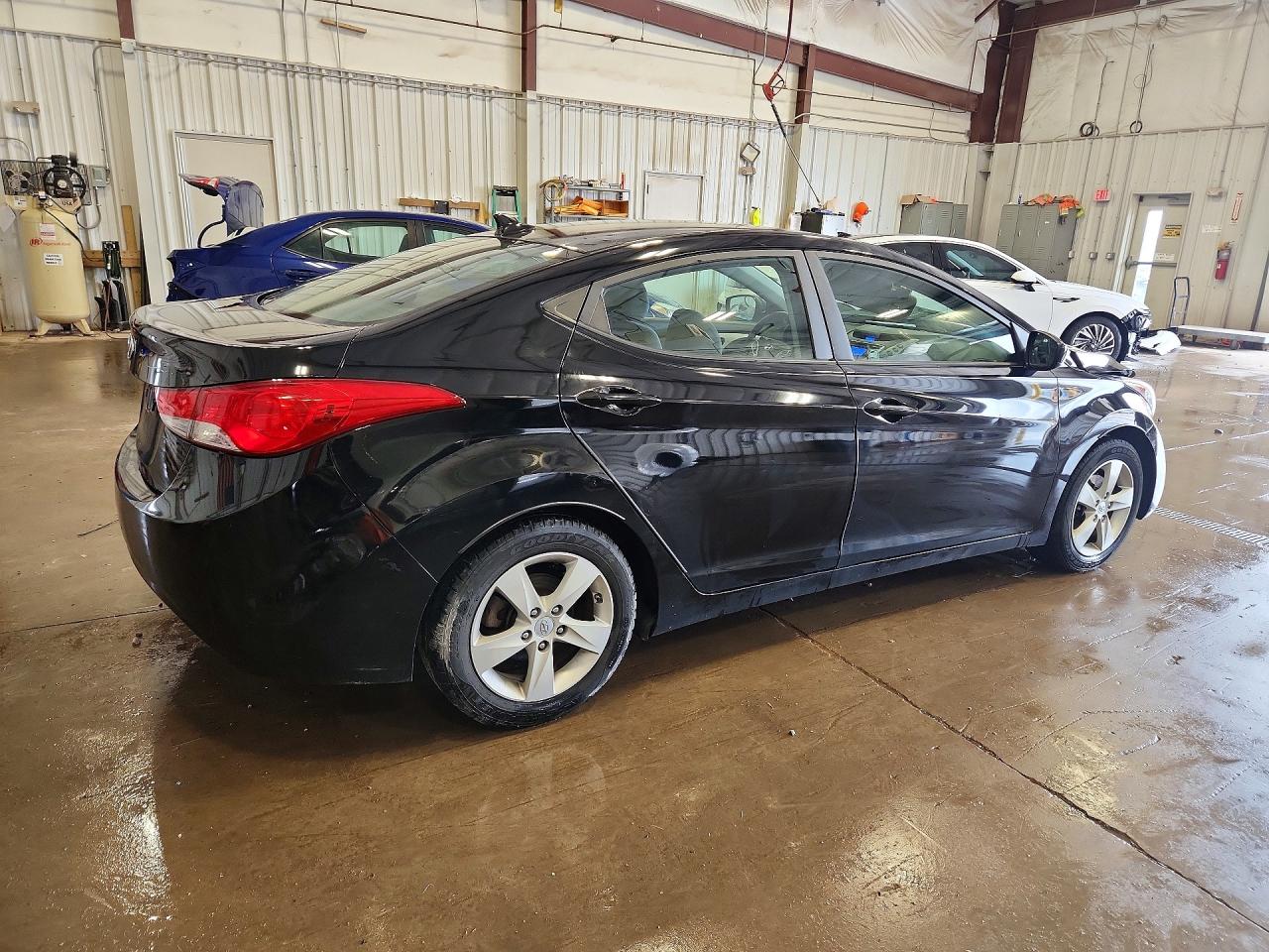 2012 HYUNDAI ELANTRA GLS photo 5