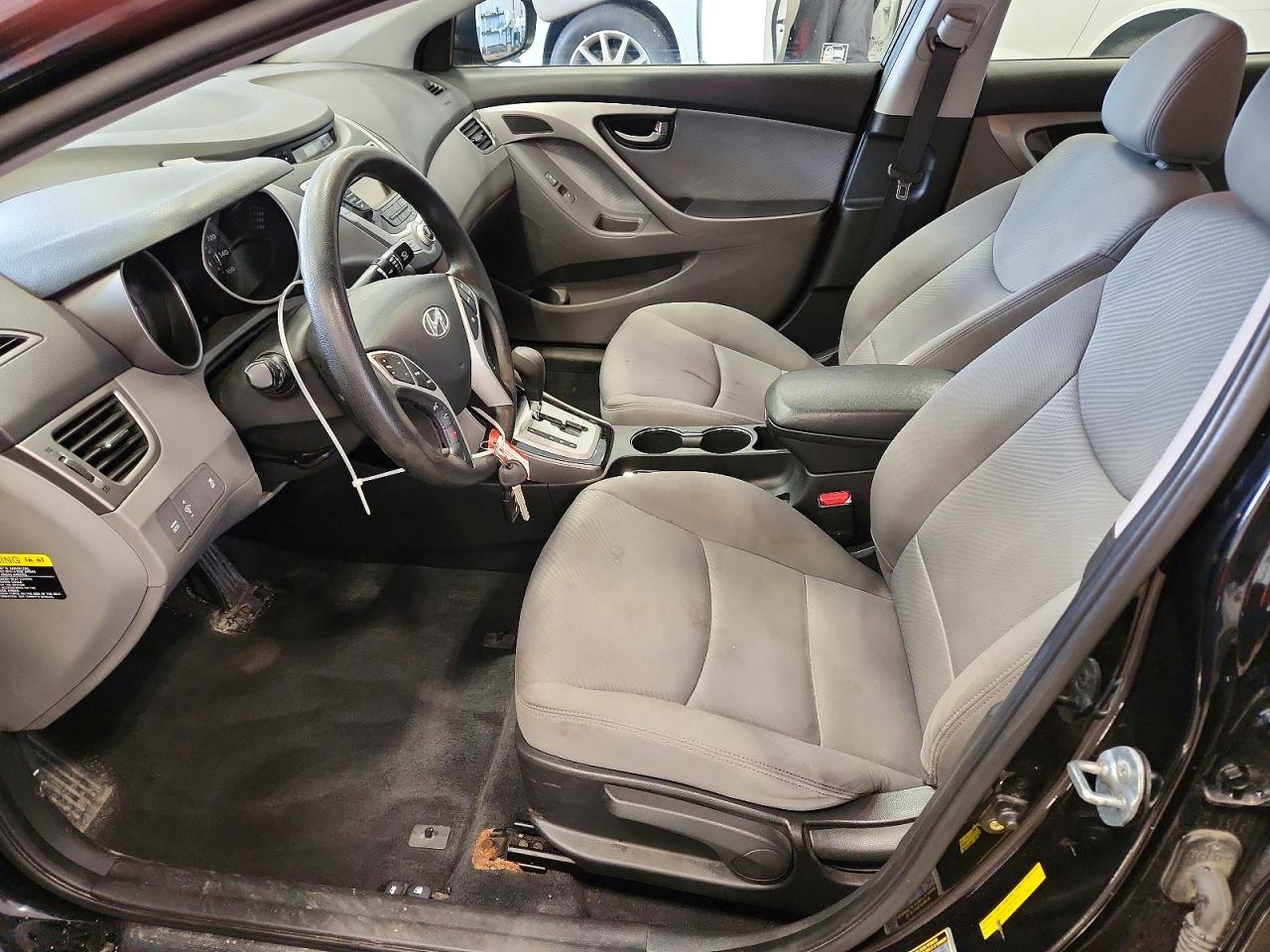 2012 HYUNDAI ELANTRA GLS photo 13