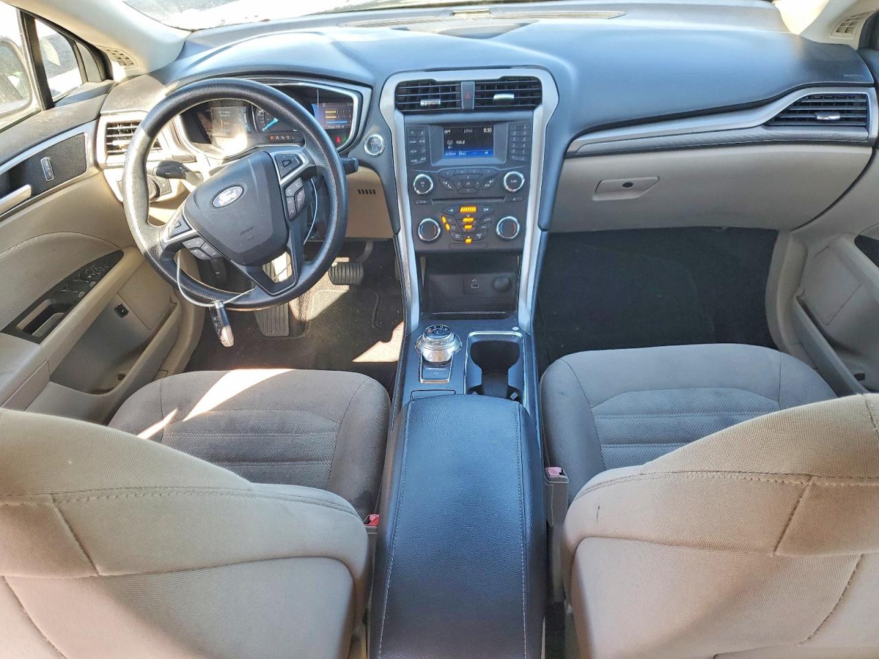 2017 FORD FUSION SE HYBRID photo 15