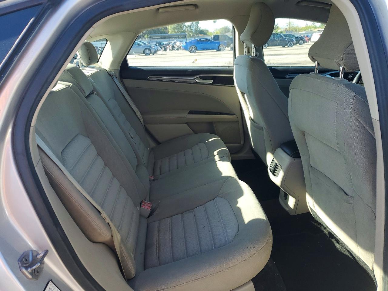 2017 FORD FUSION SE HYBRID photo 19