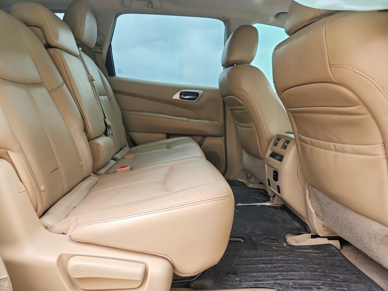 2013 NISSAN PATHFINDER S photo 28