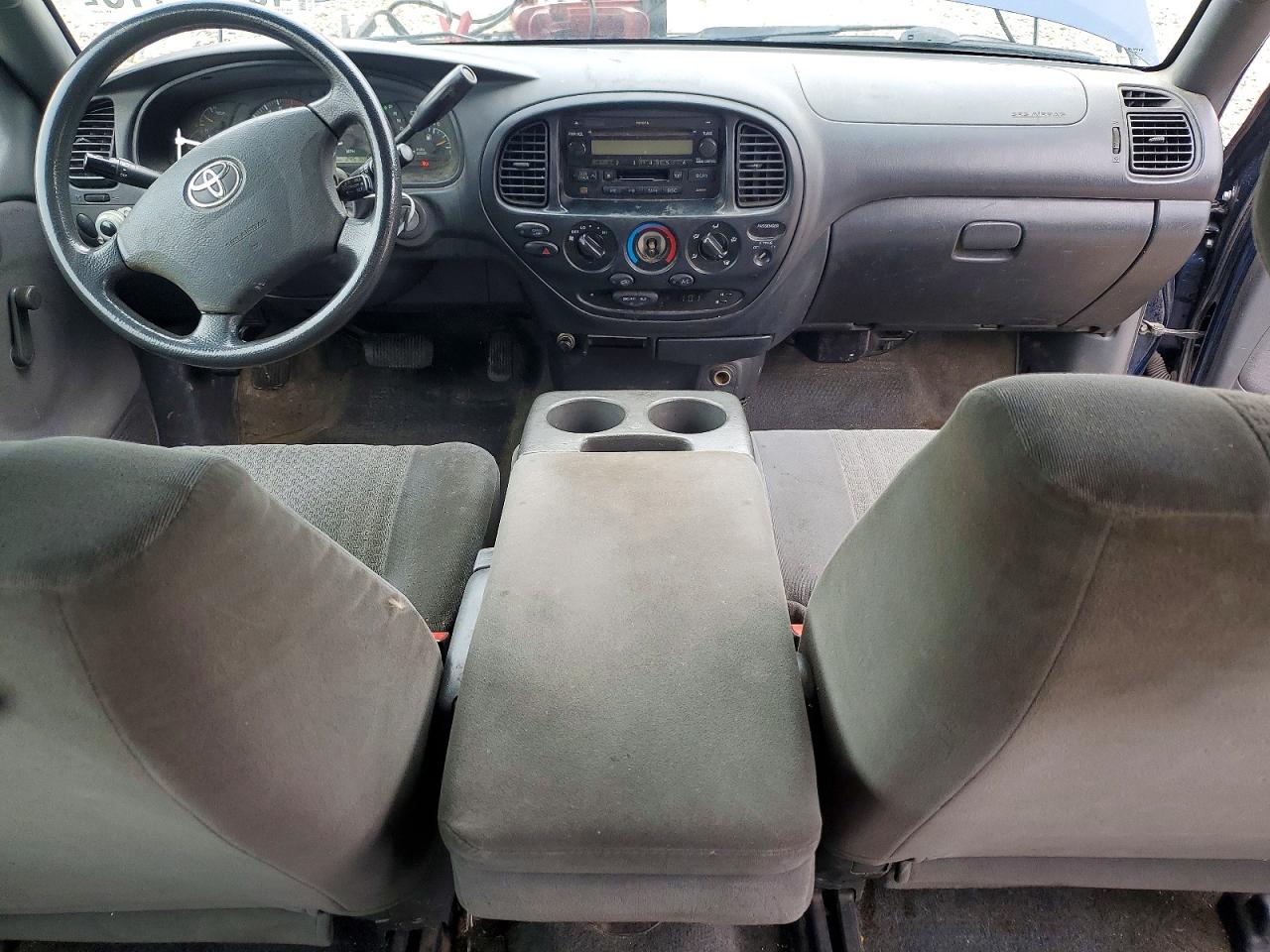 2004 TOYOTA TUNDRA ACCESS CAB SR5 photo 8