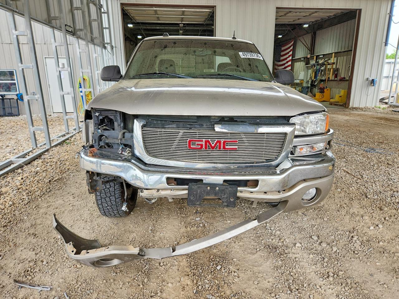 2004 GMC NEW SIERRA K1500 photo 13