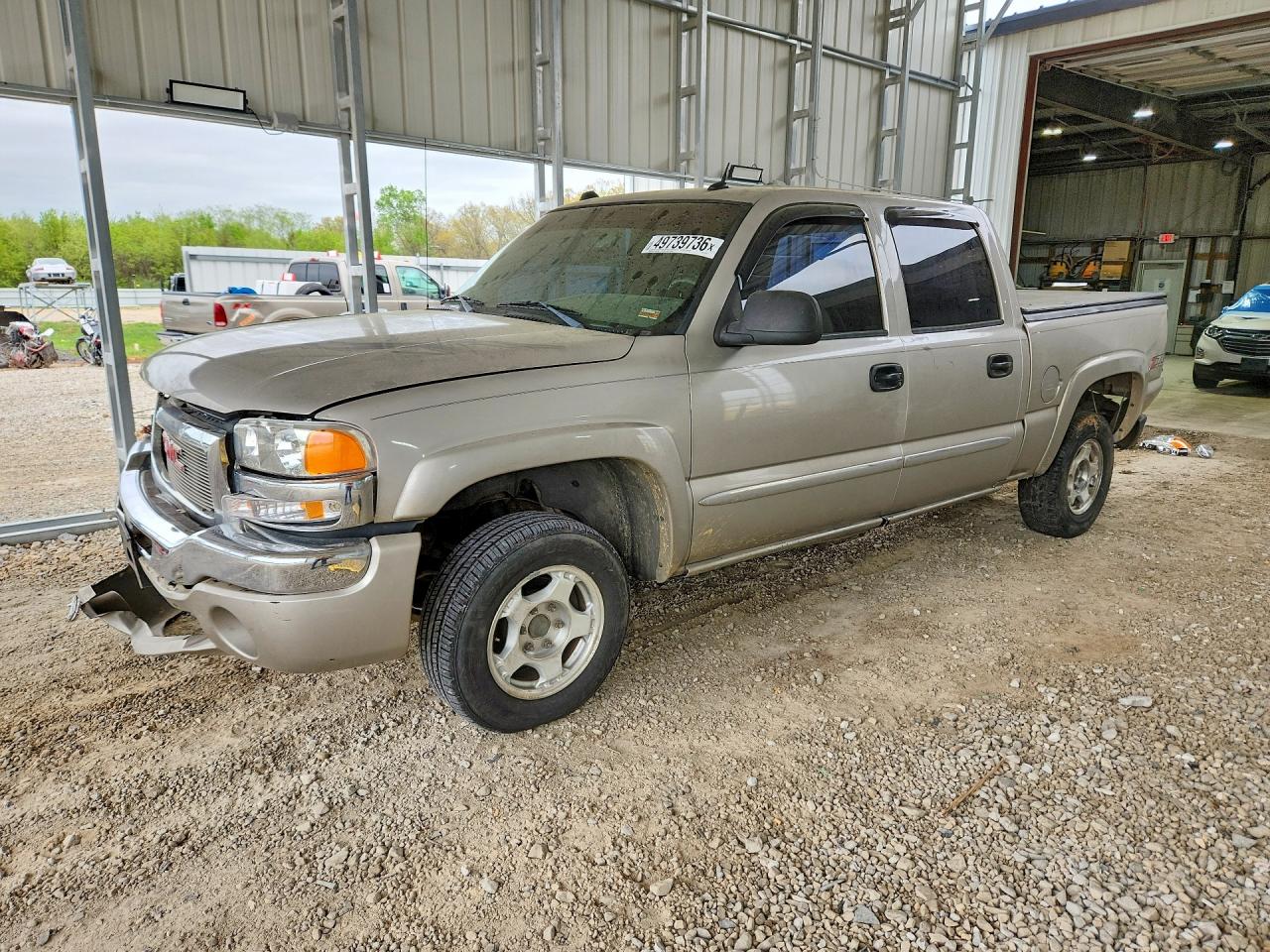 2004 GMC NEW SIERRA