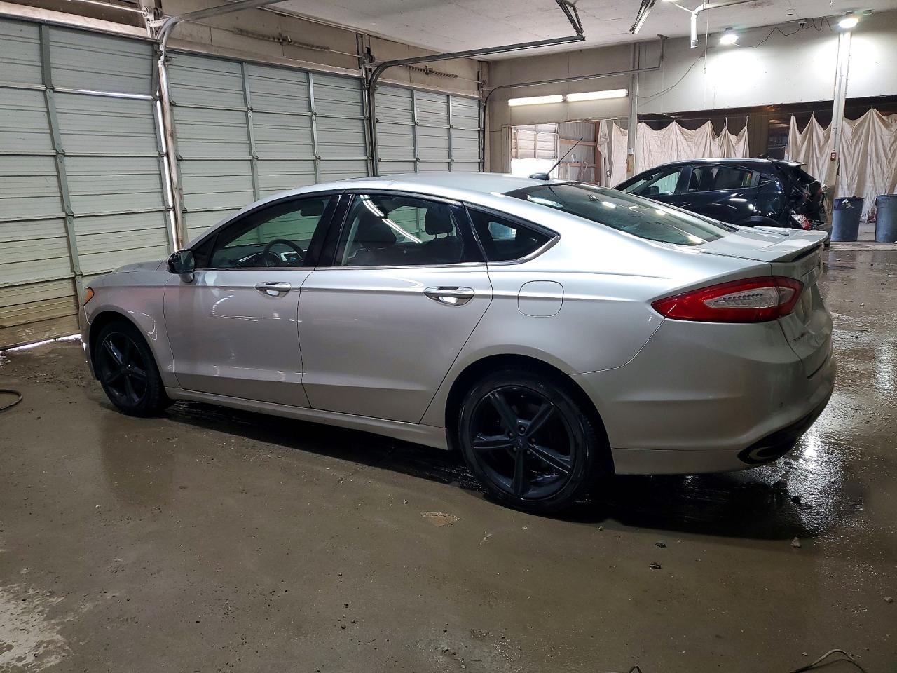 2016 FORD FUSION SE photo 4