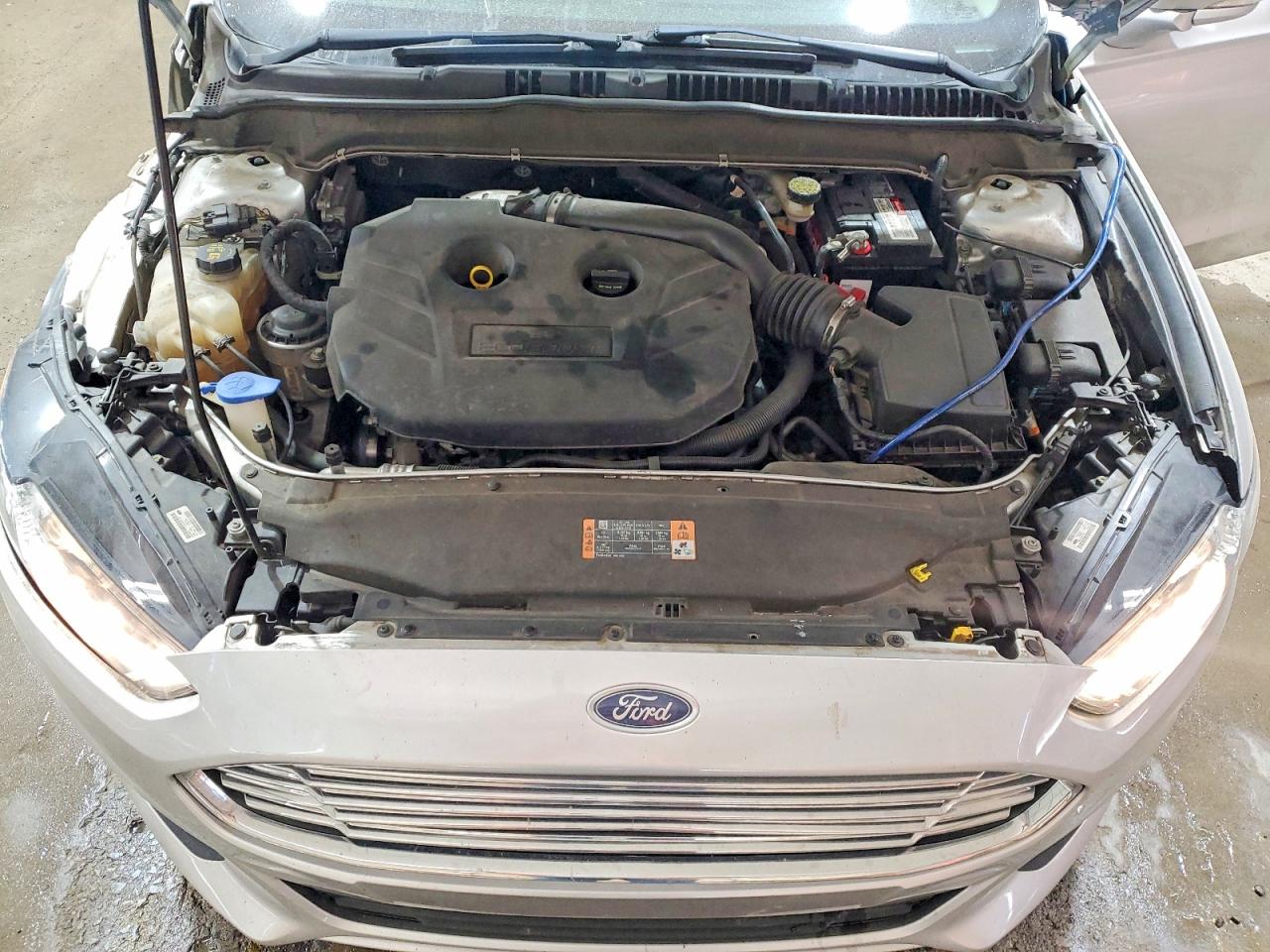 2016 FORD FUSION SE photo 31