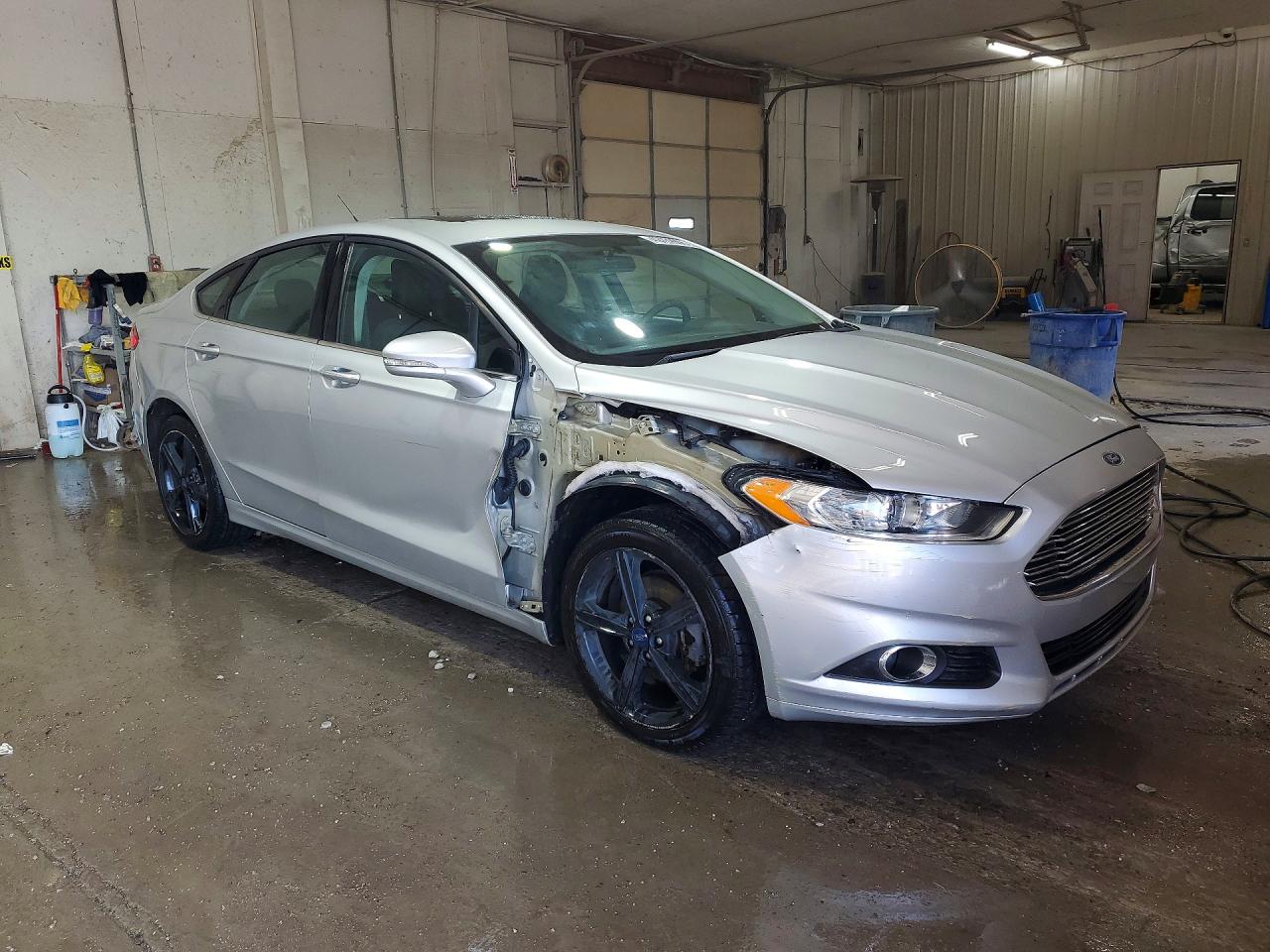 2016 FORD FUSION SE photo 10