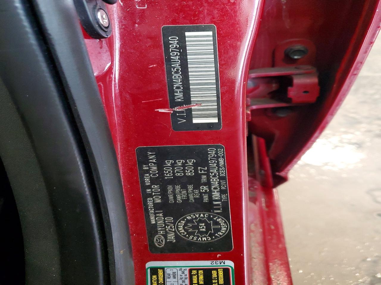 2010 HYUNDAI ACCENT photo 25
