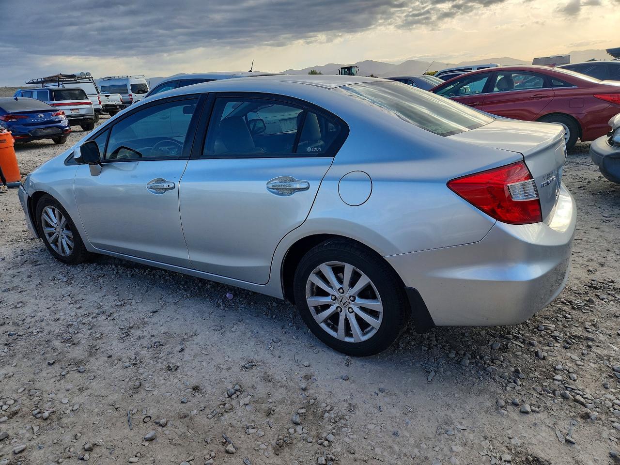 2012 HONDA CIVIC EXL photo 3