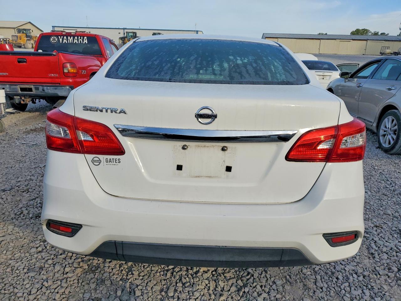 2016 NISSAN SENTRA S photo 16