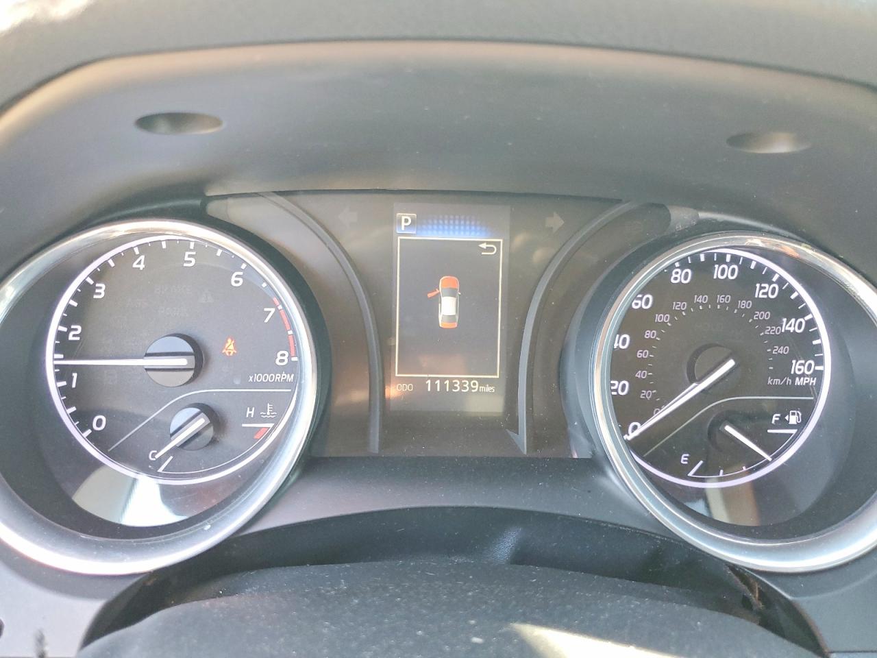 2018 TOYOTA CAMRY SE photo 17