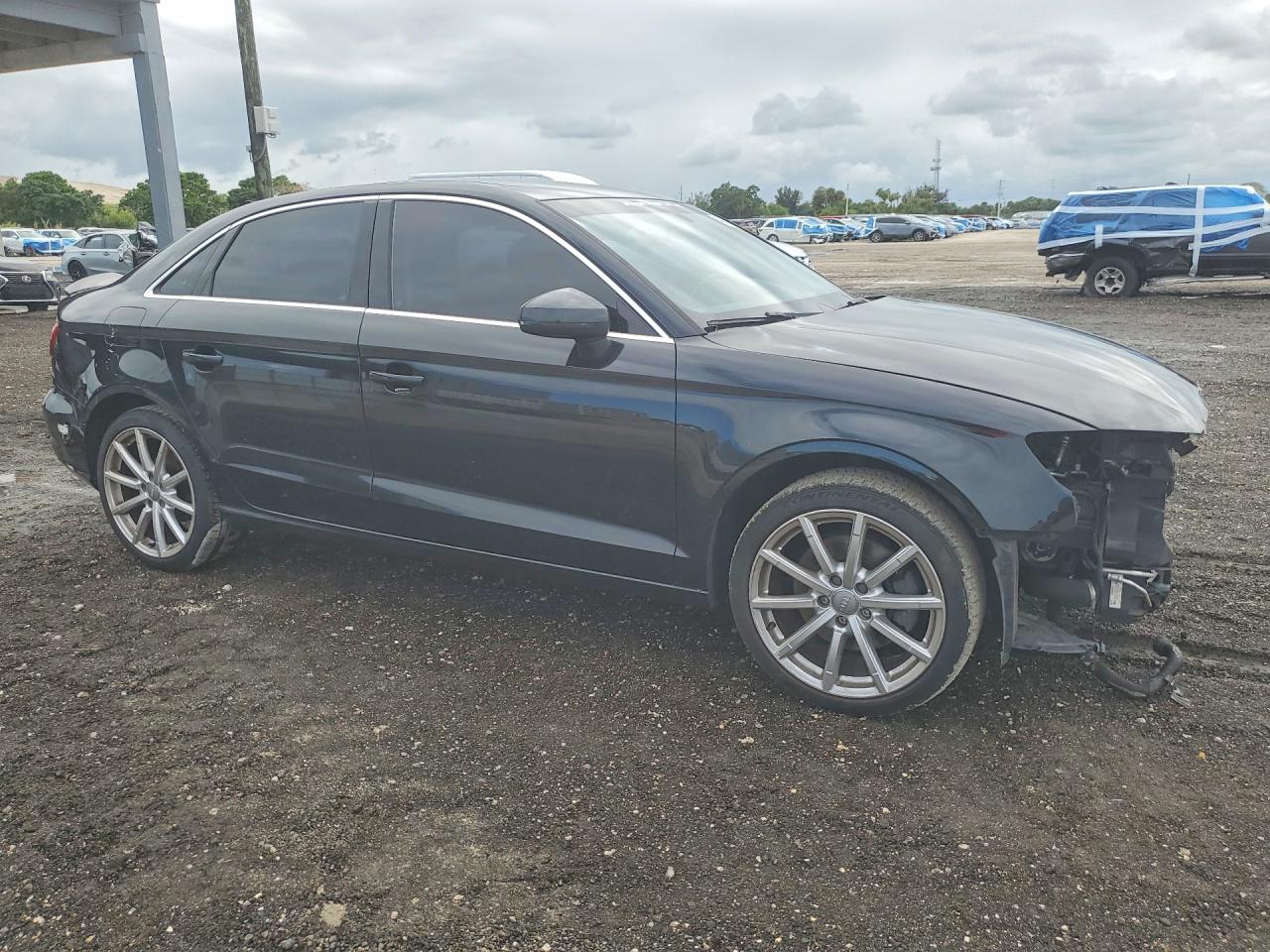2015 AUDI A3 photo 7