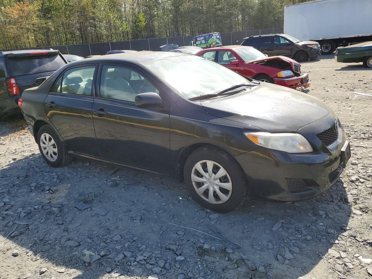 2010 TOYOTA COROLLA LE photo 4