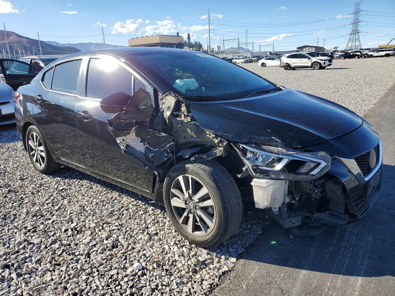 2021 NISSAN VERSA SV photo 10