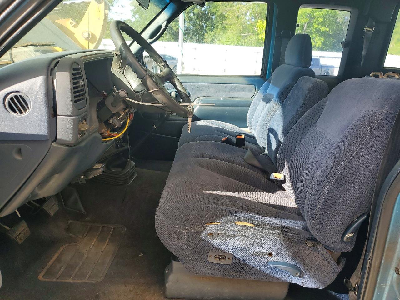 1995 CHEVROLET GMT-400 C1500 photo 13