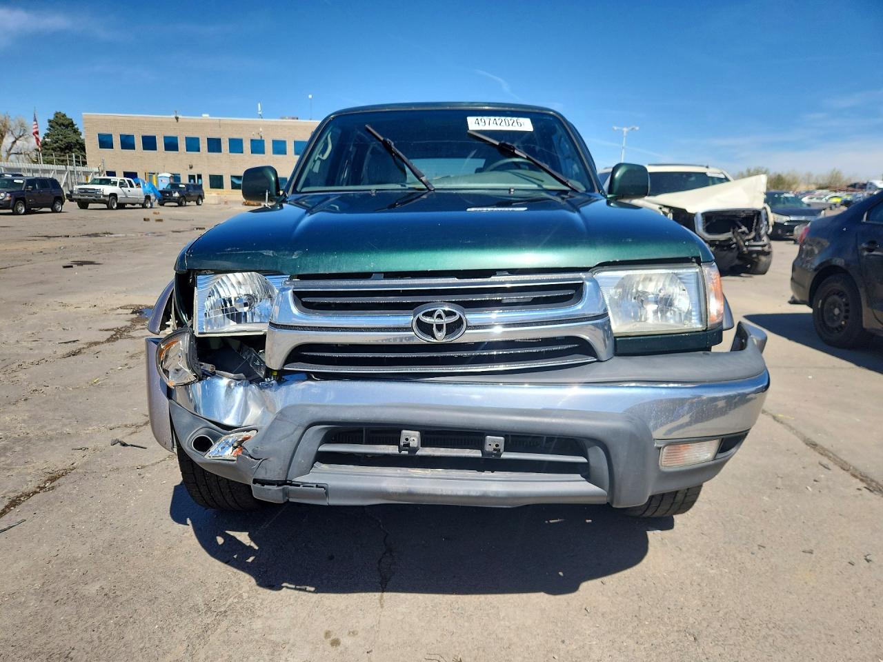 2002 TOYOTA 4RUNNER SR5 photo 13