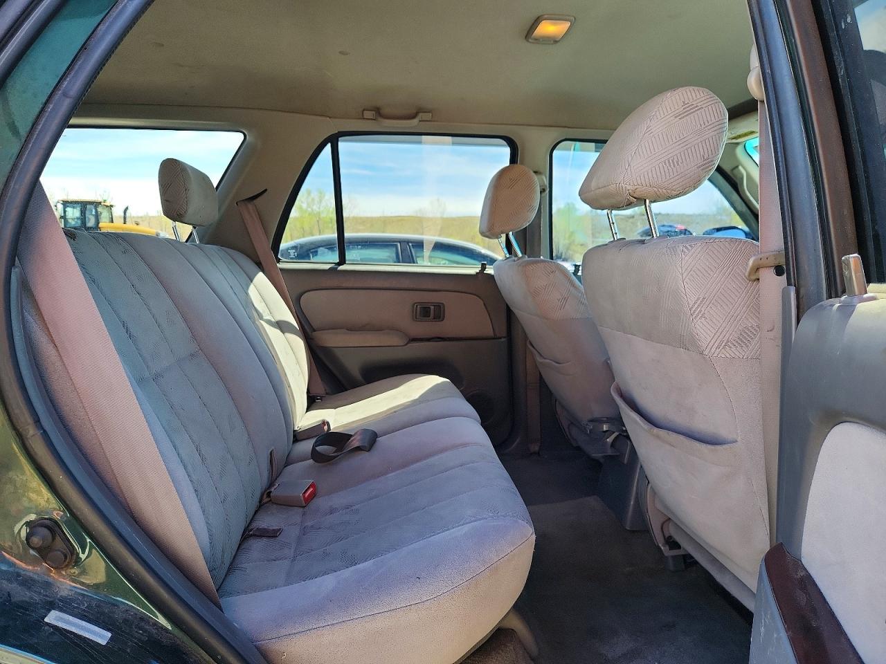 2002 TOYOTA 4RUNNER SR5 photo 31
