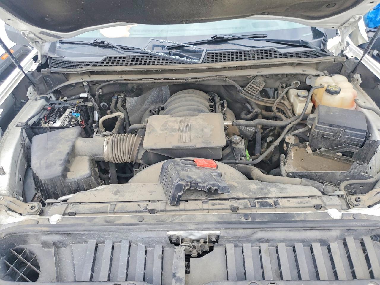 2024 CHEVROLET SILVERADO K2500 CUSTOM photo 34