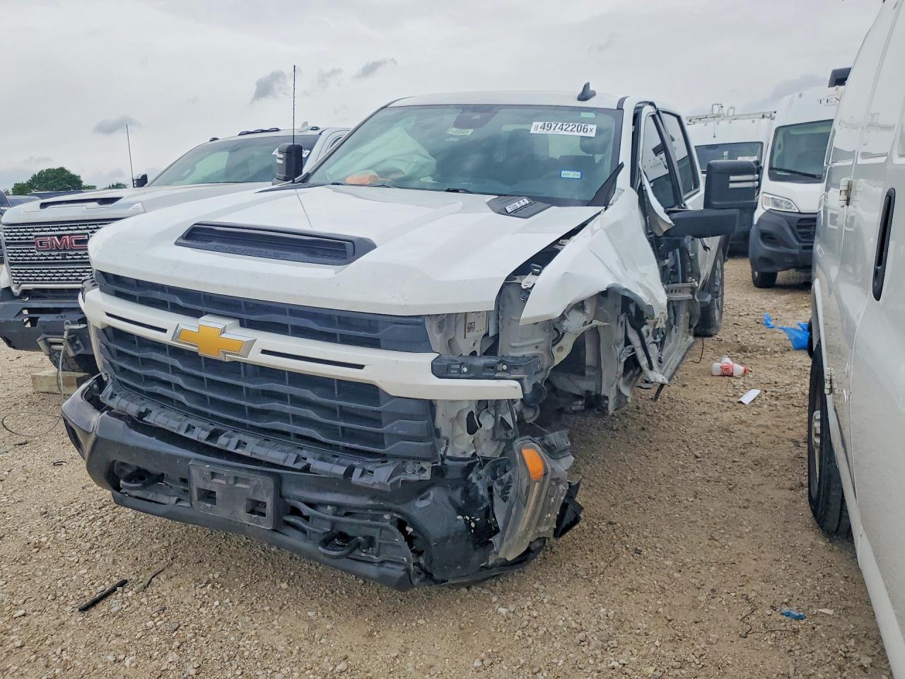 2024 CHEVROLET SILVERADO