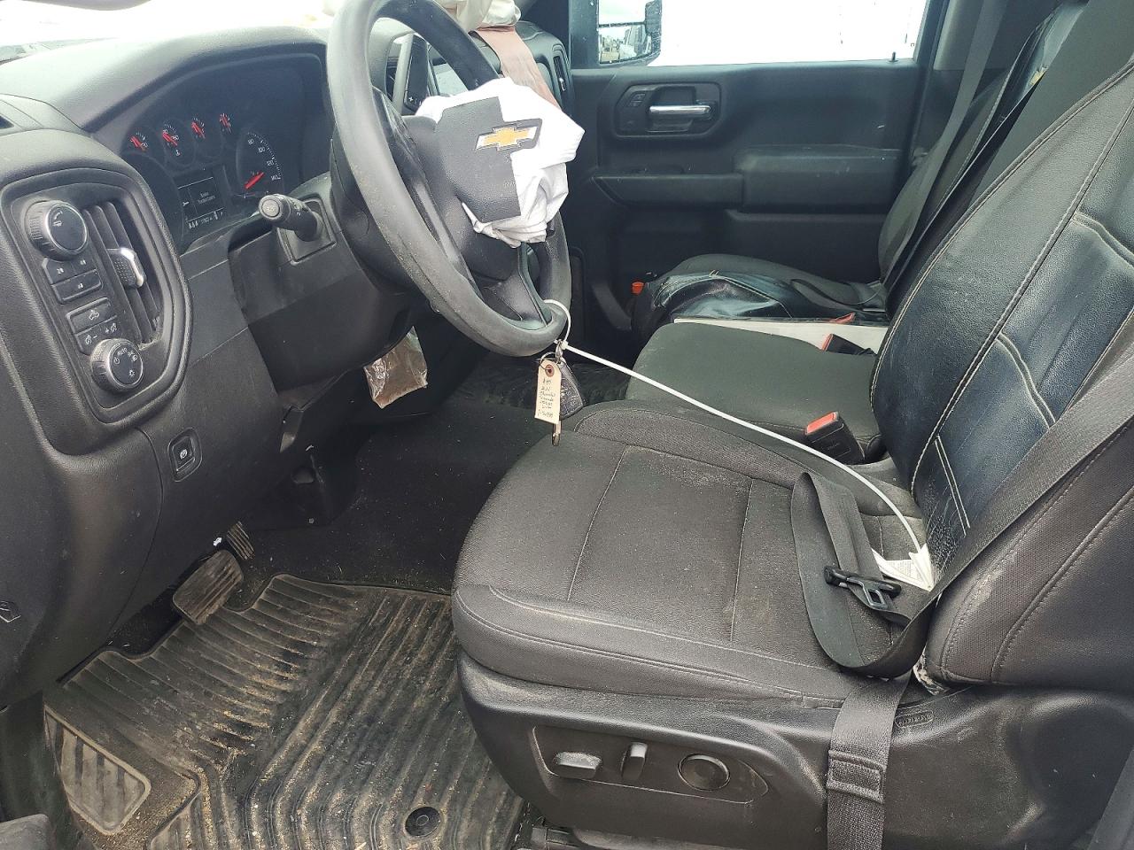 2024 CHEVROLET SILVERADO K2500 CUSTOM photo 19