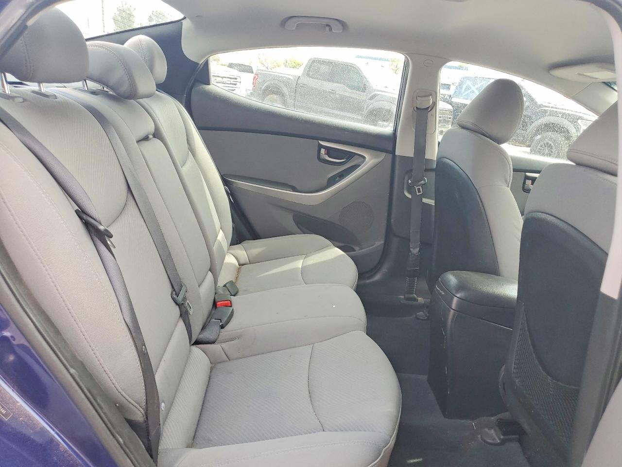 2012 HYUNDAI ELANTRA GLS photo 19